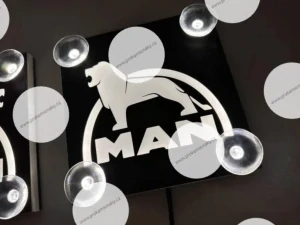 LED box MAN Hranatý