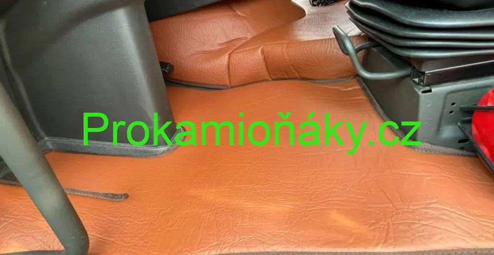 KONFIGURÁTOR- MAMUT koženka DAF CF od 2014, Automat