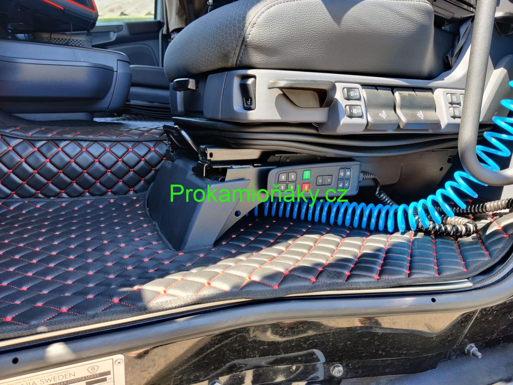 Koberec koženkový SCANIA STREAMLINE, vzduch