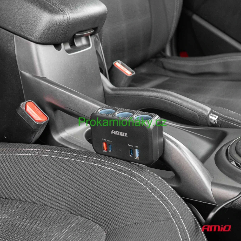 Roztrojka zapalovače 1x USB, 2x USB-C