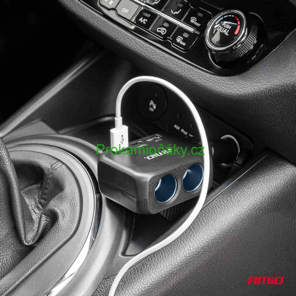 Roztrojka zapalovače otočná 12/24V