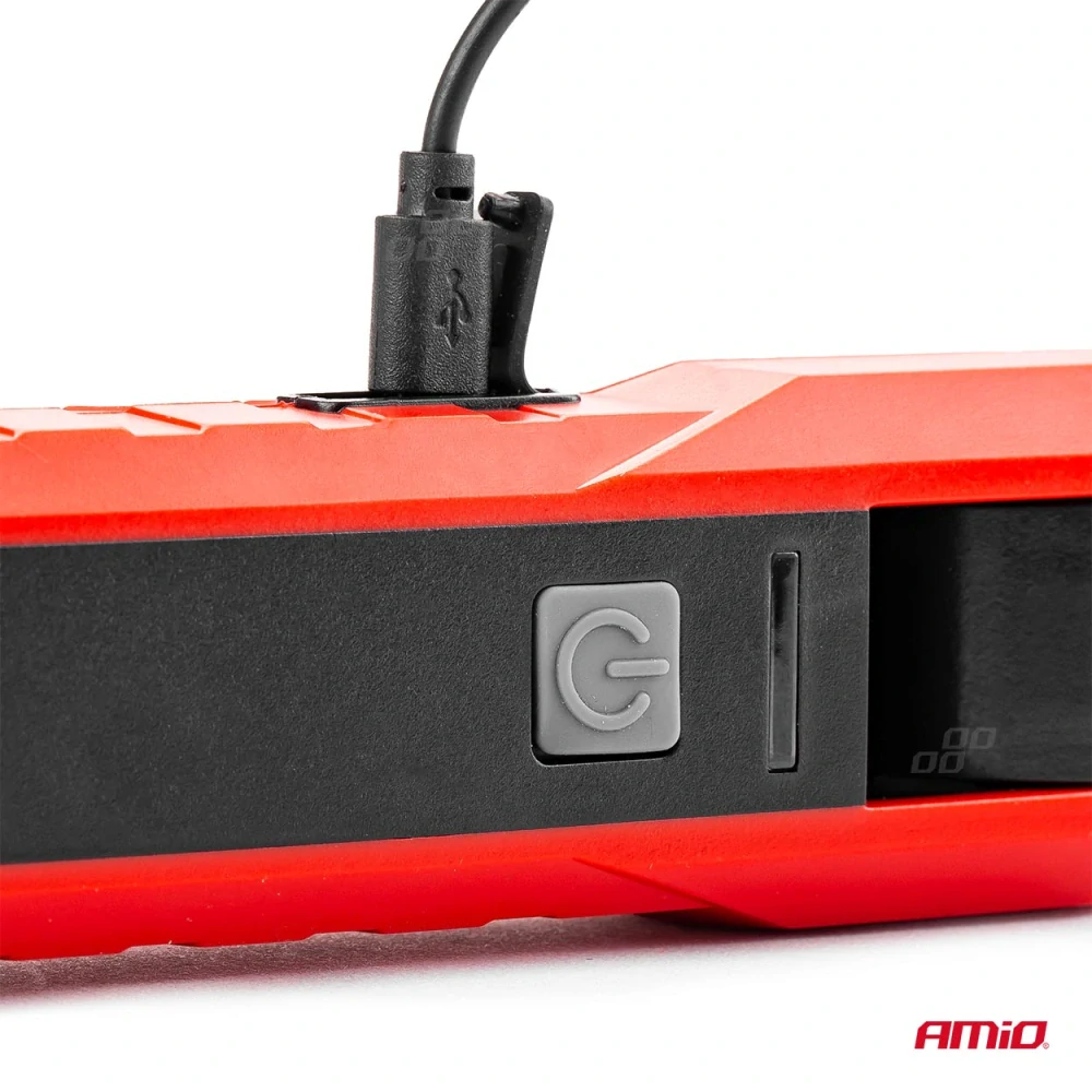 Pracovní svítilna/baterka WT11