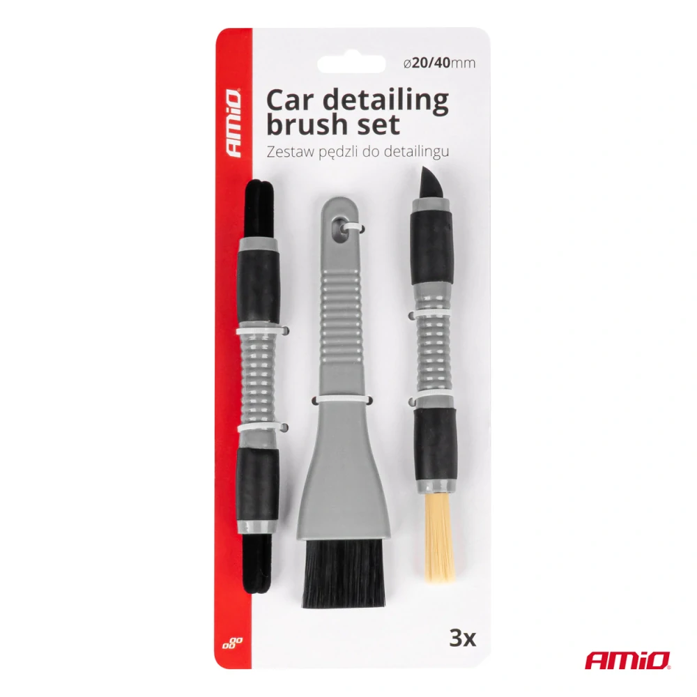 Sada kartáčků na interiér detail